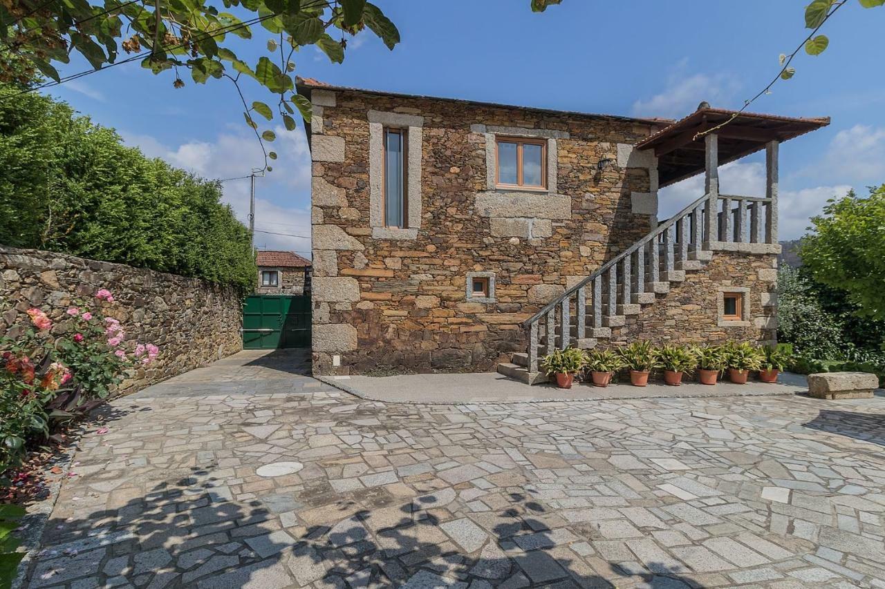 Casa Da Tia Palmira Pensionat Castelo de Paiva Exteriör bild